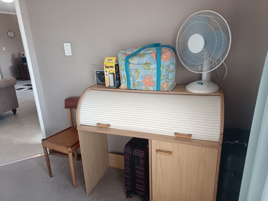 2 Bedroom Property for Sale in Minerva Gardens Northern Cape